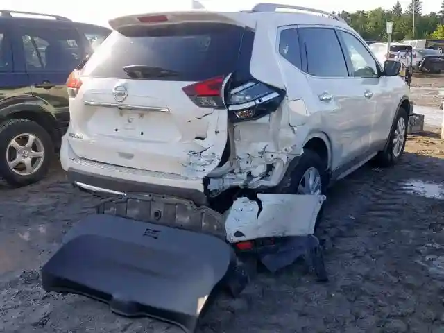 5N1AT2MV0HC803698 2017 NISSAN ROGUE SV-3