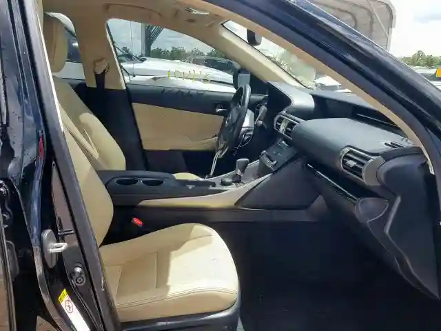 JTHBA1D22G5015344 2016 LEXUS IS 200T-4