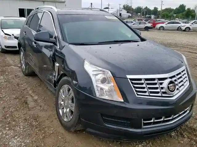 3GYFNBE35FS614631 2015 CADILLAC SRX LUXURY COLLECTION-0