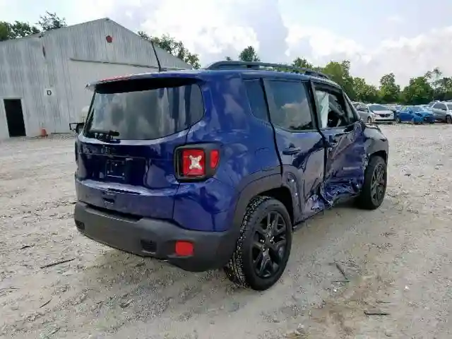 ZACCJABB8JPJ72624 2018 JEEP RENEGADE LATITUDE-3