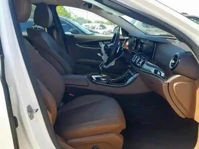 WDDZF4JB0HA161733 2017 MERCEDES-BENZ E 300-4
