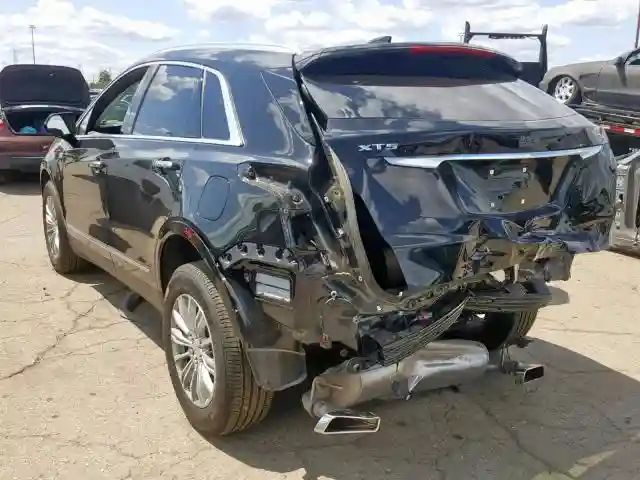 1GYKNCRS3KZ147356 2019 CADILLAC XT5 LUXURY-2