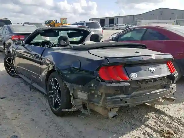 1FATP8UH6J5137977 2018 FORD MUSTANG-2