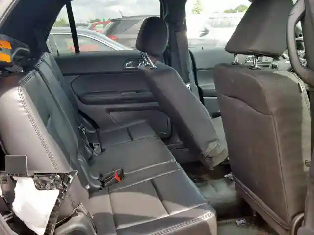 1FM5K8AR1KGB44044 2019 FORD EXPLORER POLICE INTERCEPTOR-5