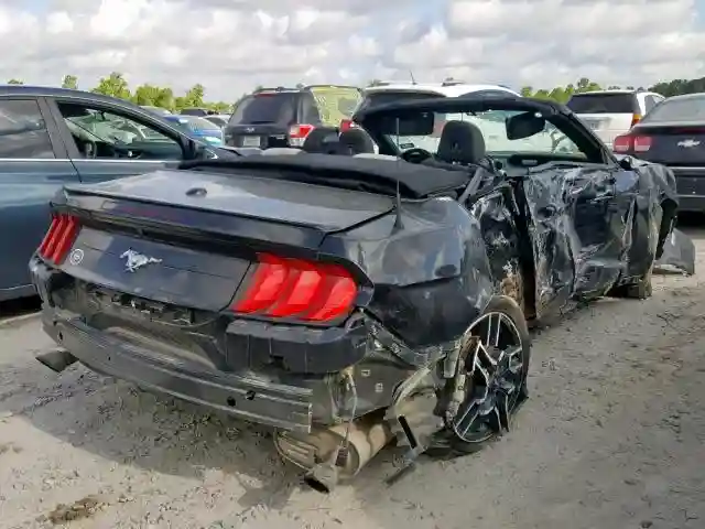 1FATP8UH6J5137977 2018 FORD MUSTANG-3