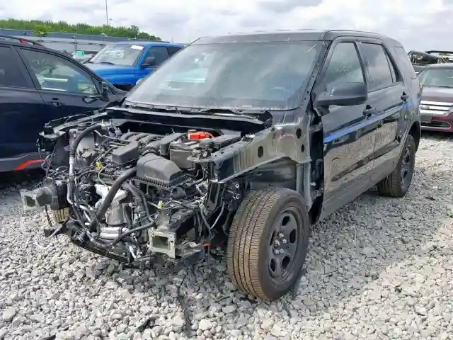 1FM5K8AR1KGB44044 2019 FORD EXPLORER POLICE INTERCEPTOR-1