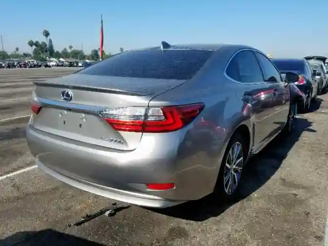 JTHBW1GG2H2141845 2017 LEXUS ES 300H-3