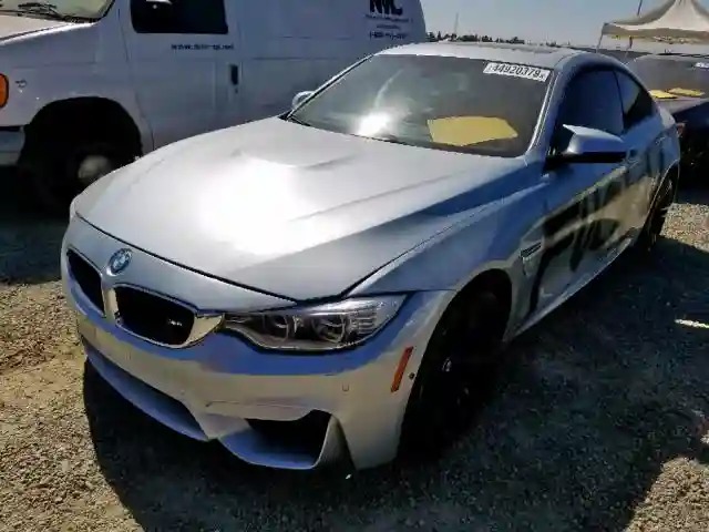 WBS3R9C5XFK332242 2015 BMW M4-1