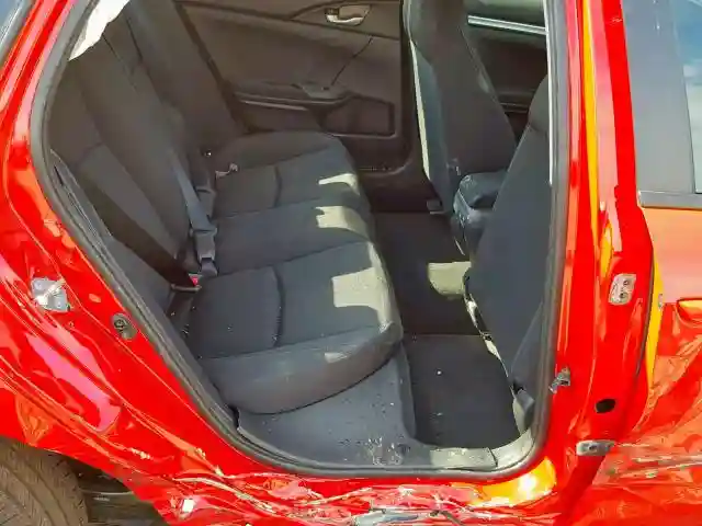 2HGFC2F62KH563026 2019 HONDA CIVIC LX-5