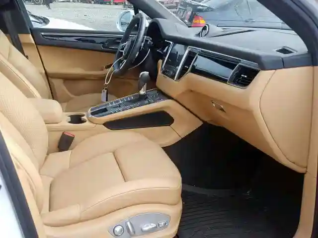 WP1AA2A52JLB19271 2018 PORSCHE MACAN-4