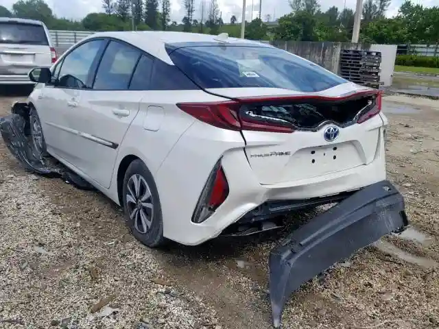 JTDKARFP3J3085186 2018 TOYOTA PRIUS PRIME-2