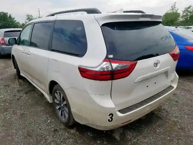 5TDDZ3DC3LS229240 2020 TOYOTA SIENNA LIMITED-2