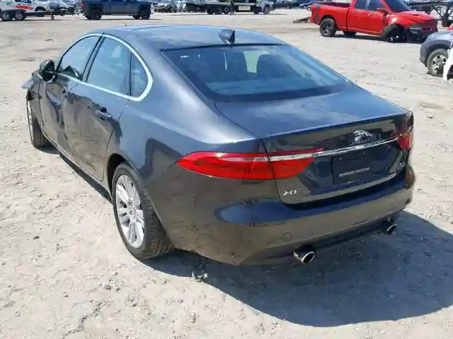 SAJBJ4BV2GCY17843 2016 JAGUAR XF PREMIUM-2