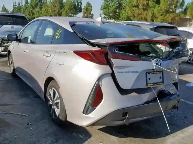 JTDKARFP2K3114386 2019 TOYOTA PRIUS PRIME-2