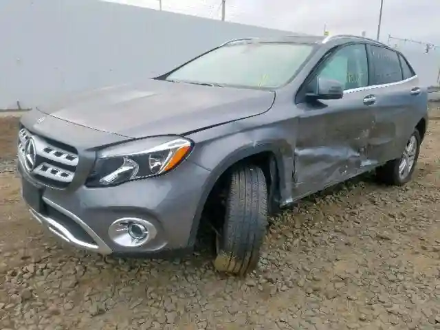 WDCTG4GB8JJ443624 2018 MERCEDES-BENZ GLA 250 4MATIC-1