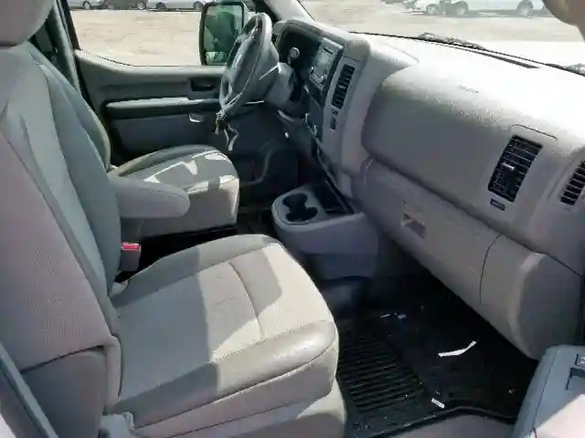 1N6AF0KY1JN809501 2018 NISSAN NV 2500 S-4