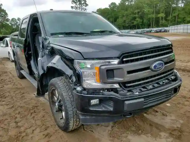 1FTEW1E59JFC52259 2018 FORD F150 SUPERCREW-0