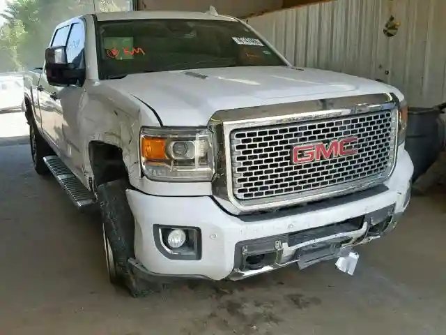 1GT12UE88GF265924 2016 GMC SIERRA K2500 DENALI-0