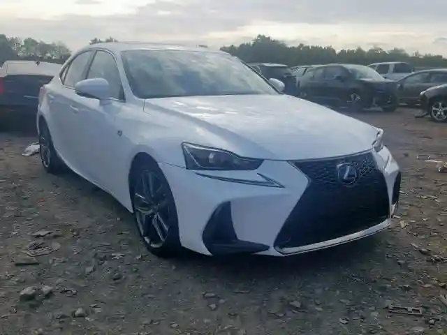 JTHC81D2XJ5028916 2018 LEXUS IS 300-0