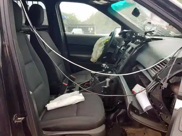 1FM5K8AR3HGA24450 2017 FORD EXPLORER POLICE INTERCEPTOR-4