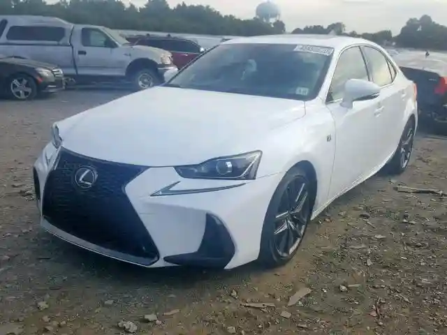 JTHC81D2XJ5028916 2018 LEXUS IS 300-1