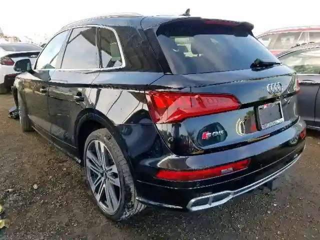 WA1A4AFY6J2020426 2018 AUDI SQ5 PREMIUM PLUS-2