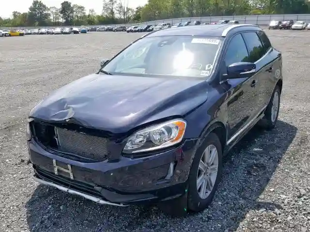 YV440MRU2H2008452 2017 VOLVO XC60 T5-1