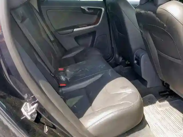 YV440MRU2H2008452 2017 VOLVO XC60 T5-5