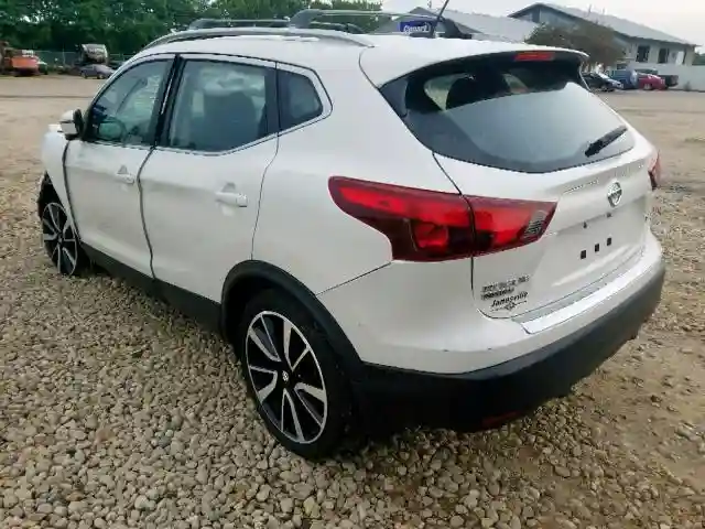 JN1BJ1CR2HW115412 2017 NISSAN ROGUE SPORT S-2