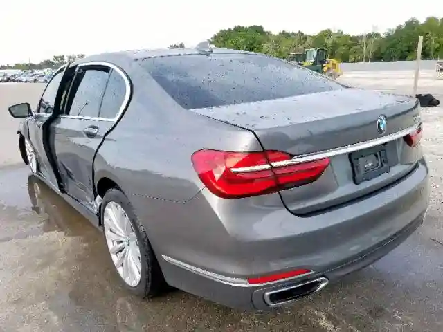 WBA7E2C54GG714411 2016 BMW 740 I-2