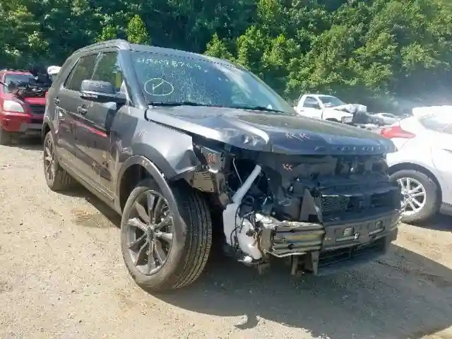 1FM5K8D82JGC21117 2018 FORD EXPLORER XLT-0