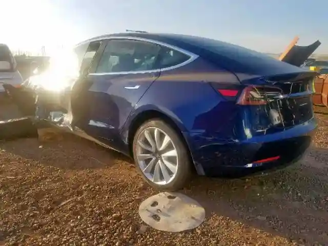 5YJ3E1EA3JF155148 2018 TESLA MODEL 3-2