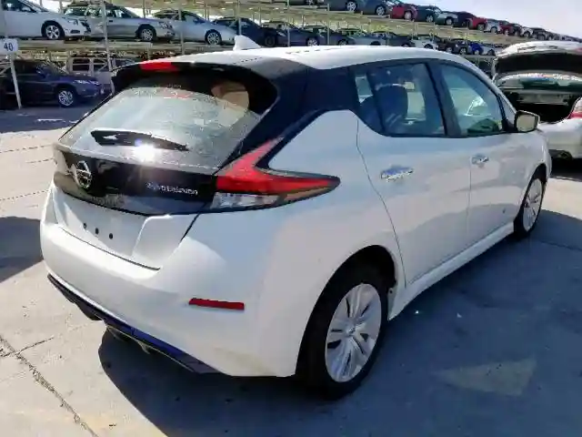 1N4AZ1CP3KC307257 2019 NISSAN LEAF S-3