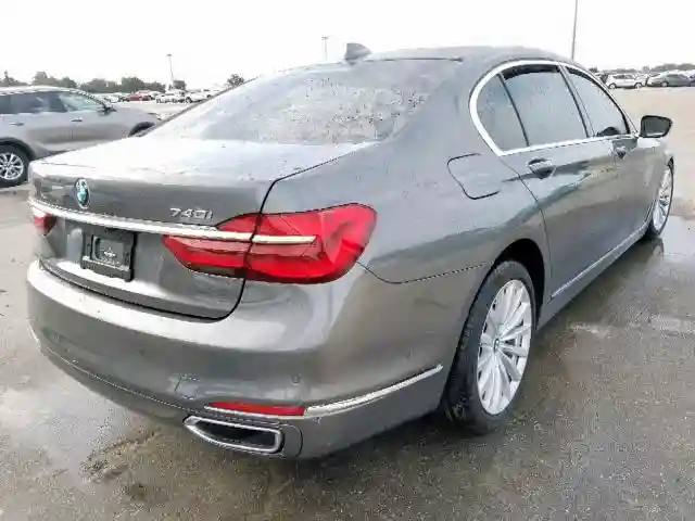 WBA7E2C54GG714411 2016 BMW 740 I-3