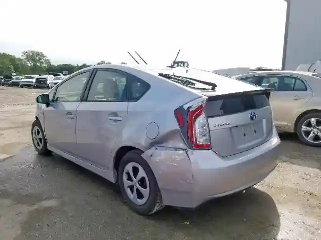 JTDKN3DU3F1983042 2015 TOYOTA PRIUS-2