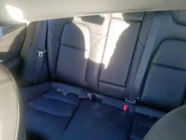 5YJ3E1EA3JF155148 2018 TESLA MODEL 3-5