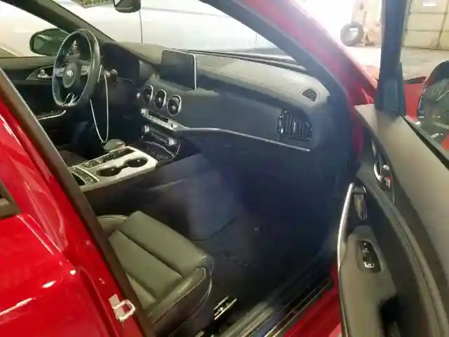 KNAE55LC4J6018801 2018 KIA STINGER GT2-4
