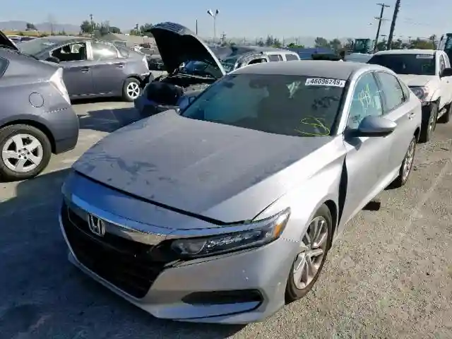 1HGCV1F14KA040827 2019 HONDA ACCORD LX-1