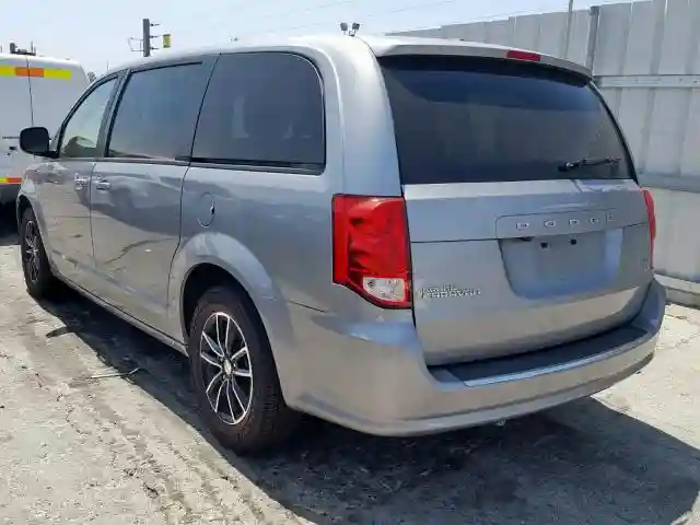 2C4RDGEG9KR617805 2019 DODGE GRAND CARAVAN GT-2