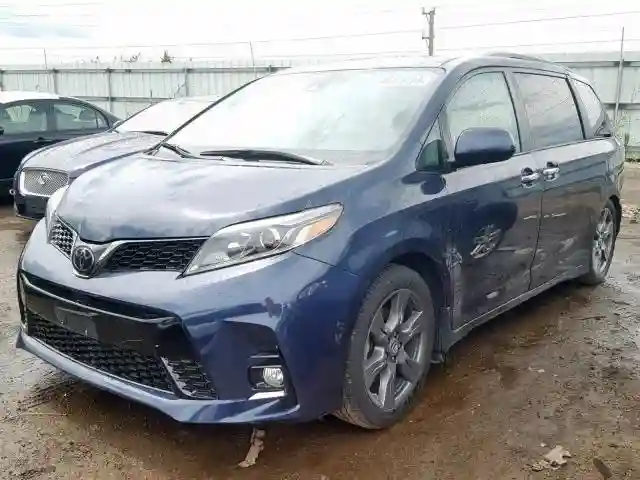 5TDXZ3DC1JS903587 2018 TOYOTA SIENNA SE-1