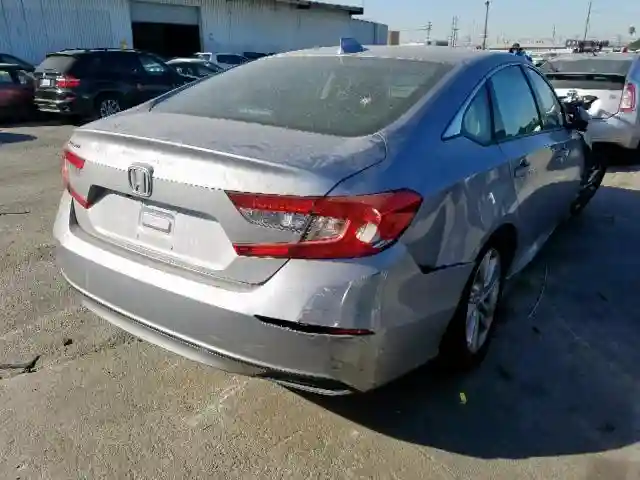 1HGCV1F14KA040827 2019 HONDA ACCORD LX-3