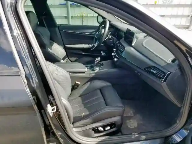 WBSJF0C5XJB283144 2018 BMW M5-4