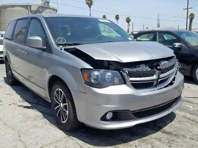 2C4RDGEG9KR617805 2019 DODGE GRAND CARAVAN GT-0