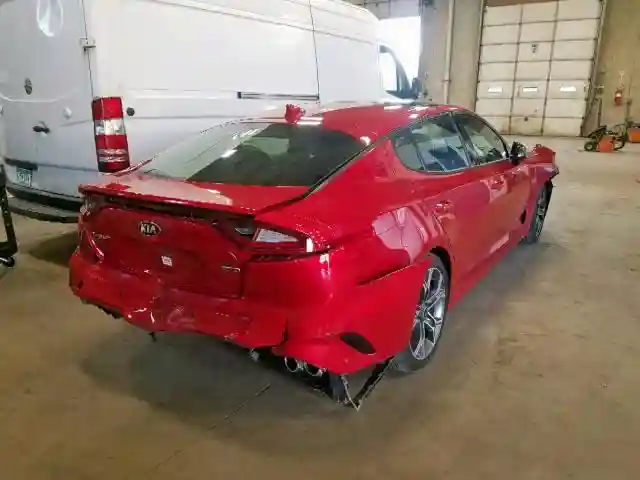 KNAE55LC4J6018801 2018 KIA STINGER GT2-3