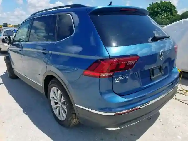 3VV3B7AX1JM047548 2018 VOLKSWAGEN TIGUAN SE-2