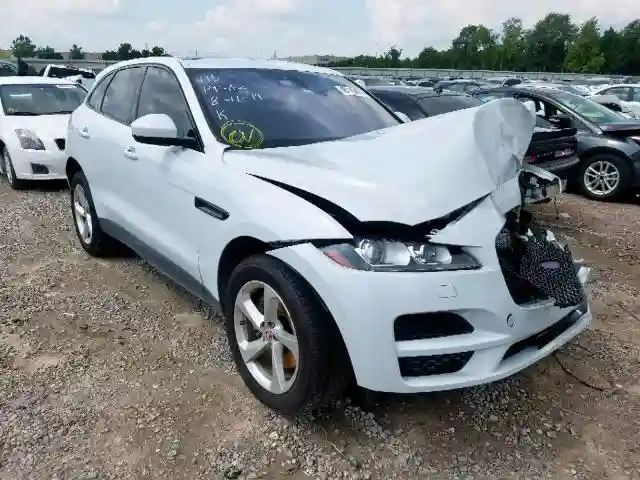 SADCJ2BV7HA089140 2017 JAGUAR F-PACE PREMIUM-0