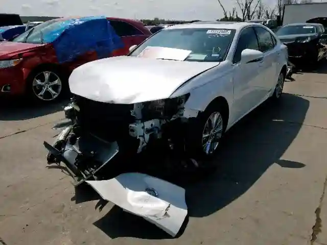 JTHBW1GGXF2089877 2015 LEXUS ES 300H-1