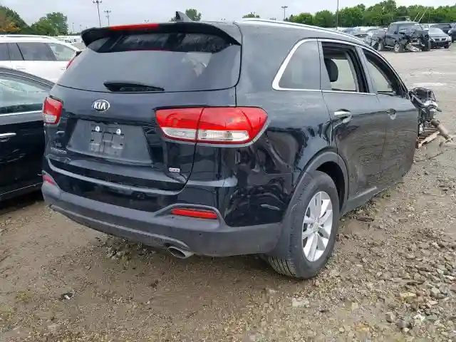 5XYPG4A34JG354111 2018 KIA SORENTO LX-3