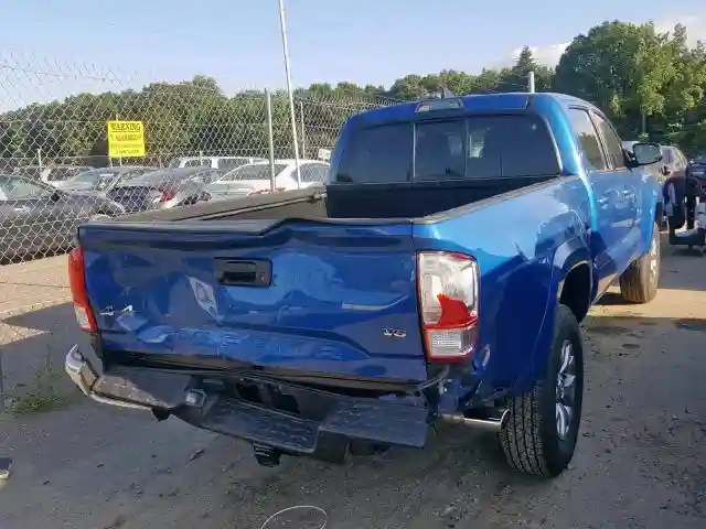 3TMDZ5BN3HM028073 2017 TOYOTA TACOMA DOUBLE CAB-3
