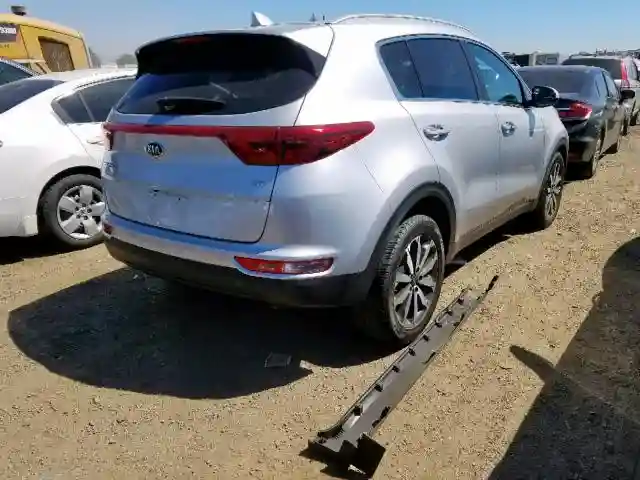 KNDPN3AC2J7420779 2018 KIA SPORTAGE EX-3